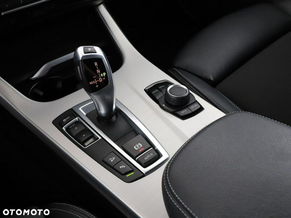 BMW X3 xDrive20d sport - 27