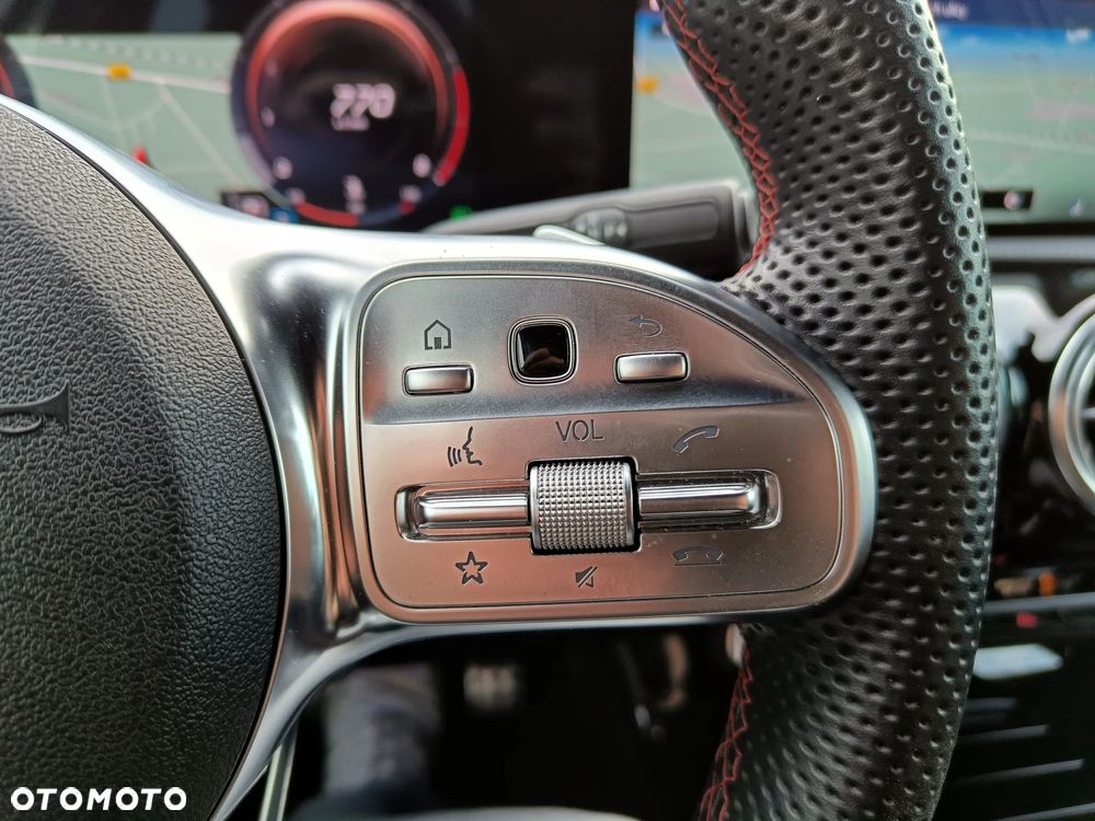 Mercedes-Benz Klasa A 200 4-Matic AMG Line 8G-DCT - 25