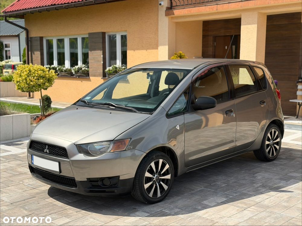 Mitsubishi Colt 1.3 Invite - 1