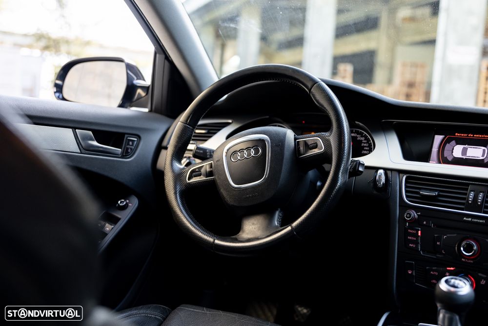 Audi A4 Avant 2.0 TDI - 16