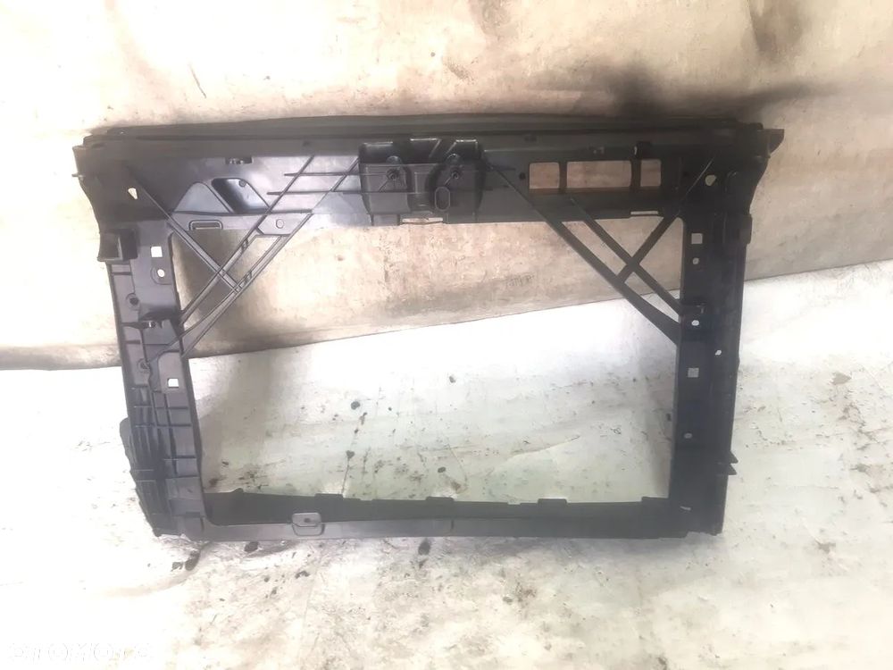 skoda rapid pas przód przedni - 1