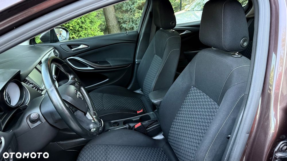 Opel Astra 1.4 Turbo Dynamic - 19