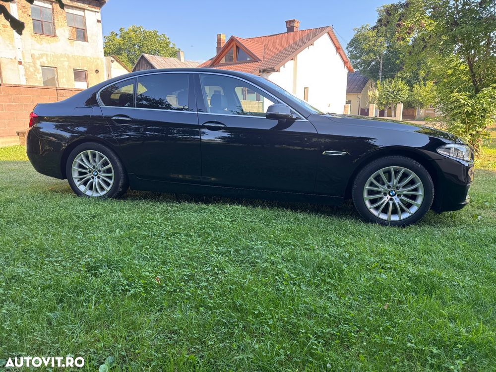 BMW Seria 5 525d Aut. Luxury Line - 6