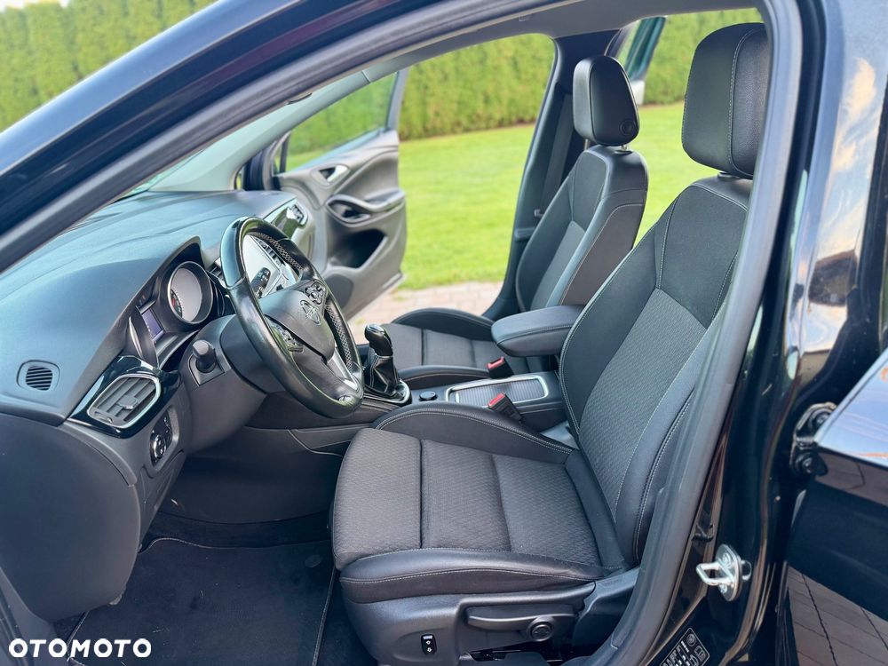 Opel Astra - 34