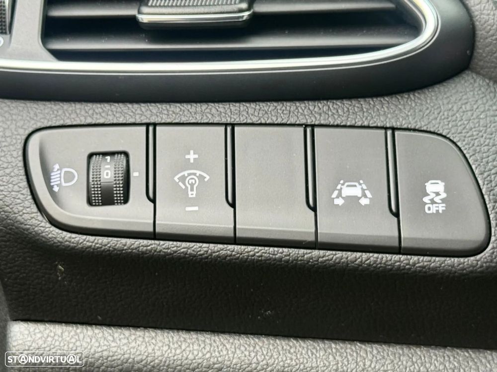 Hyundai i30 SW - 20