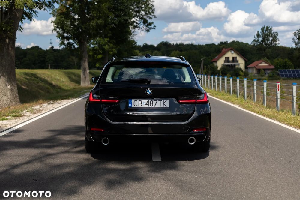 BMW Seria 3 320d xDrive MHEV Sport Line - 12