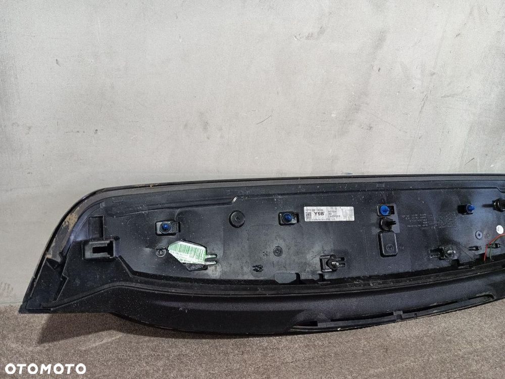 LOTKA KLAPY TYŁ TYLNA AUDI A3 8V SPORTBACK 8V4827933 - 4