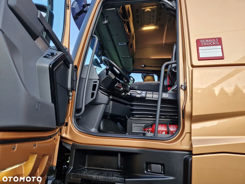 Renault T 520 / HIGH CAB / STANDARD / BOGATA WERSJA / IDEAŁ / POLSKI SALON - 24