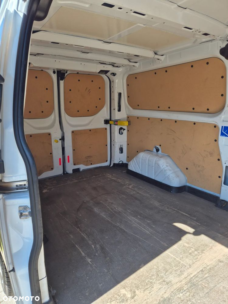 Ford Transit Custom - 7