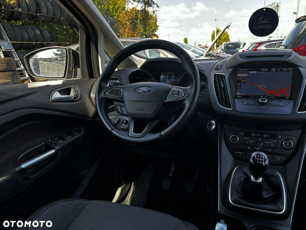 Ford C-MAX 2.0 TDCi Start-Stop-System Titanium - 23