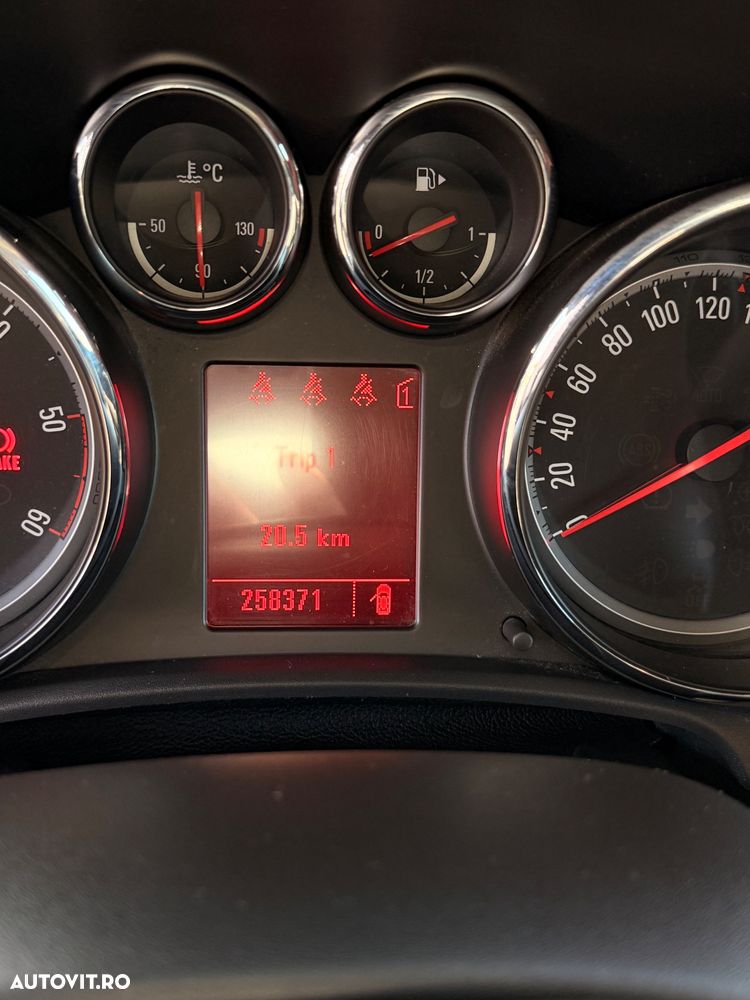 Opel Astra 1.7 CDTI - 13