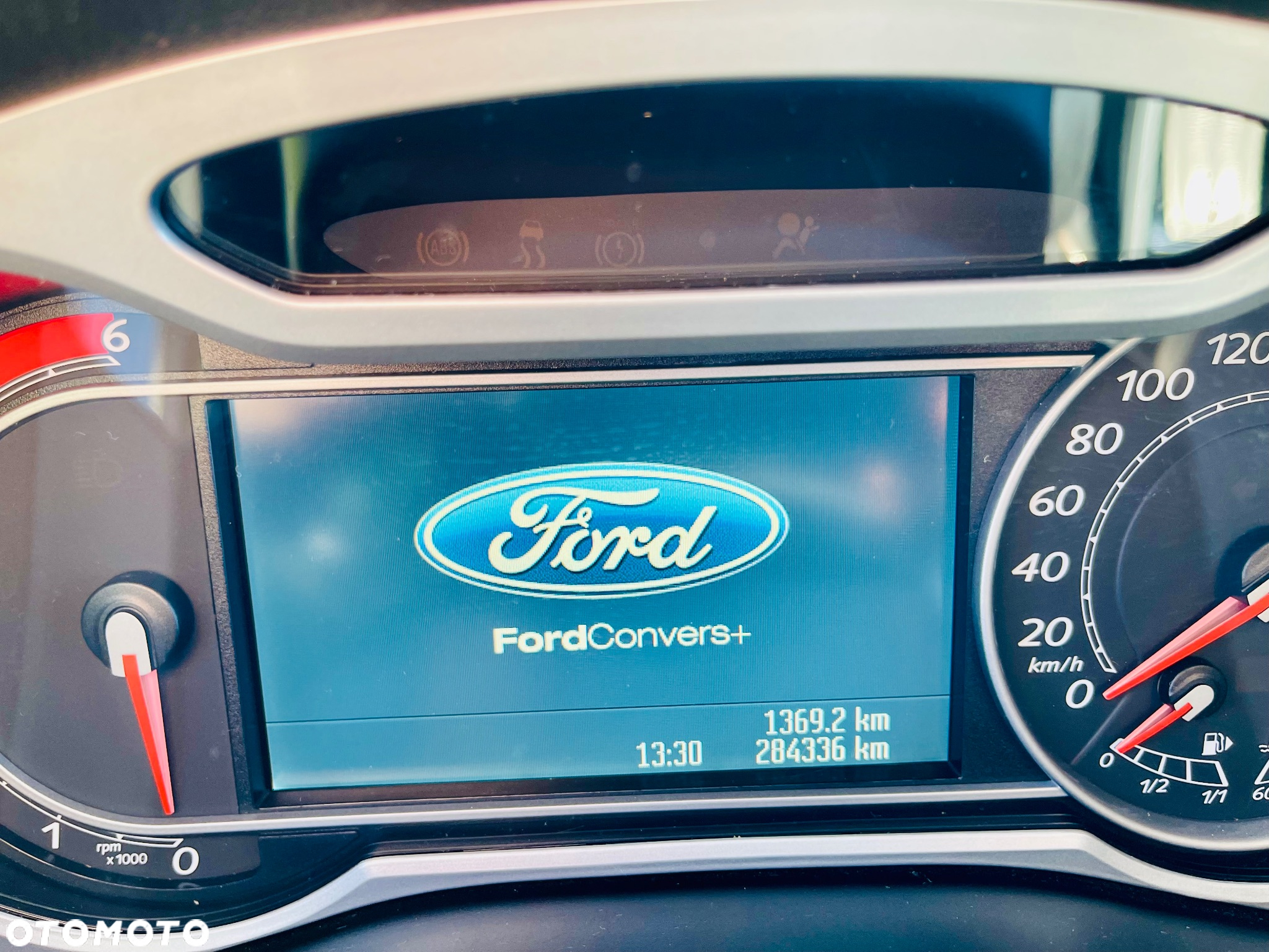 Ford S-Max 2.0 TDCi DPF Champions Edition - 6