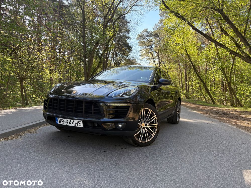 Porsche Macan - 1