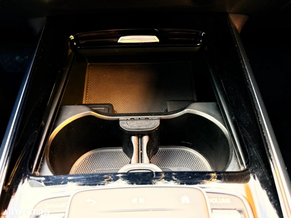 Mercedes-Benz GLA 250 e 8G-DCT Special Edition - 23