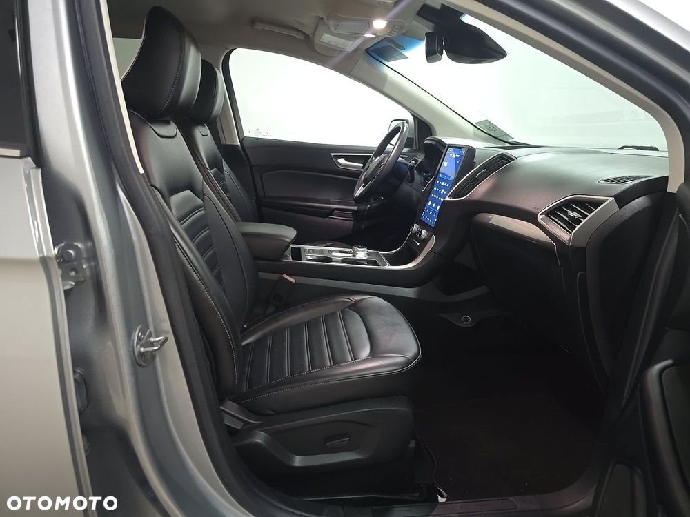 Ford Edge - 11
