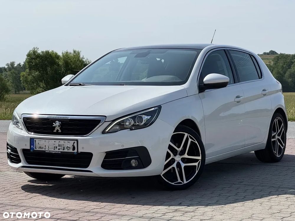 Peugeot 308 1.2 PureTech Allure S&S - 2