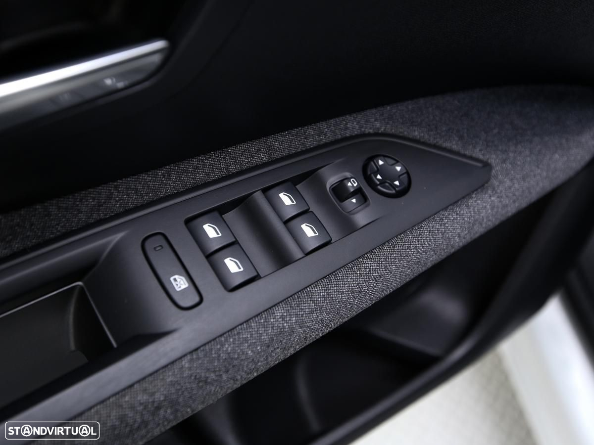 Peugeot 3008 1.5 BlueHDi Active Pack - 15