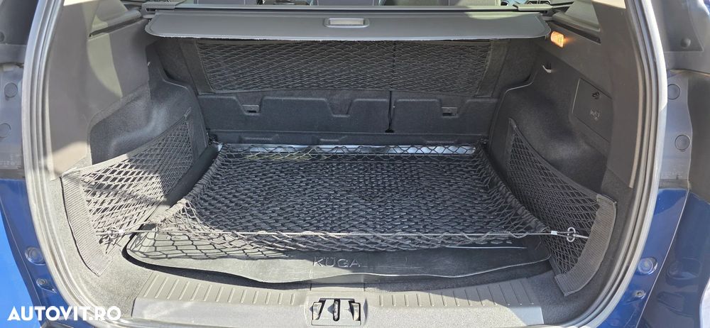 Ford Kuga - 3