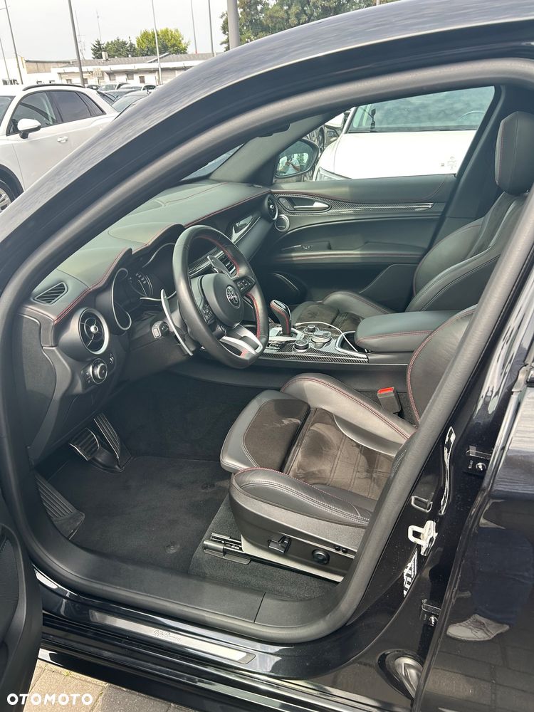 Alfa Romeo Stelvio 2.0 Turbo Estrema Q4 - 6