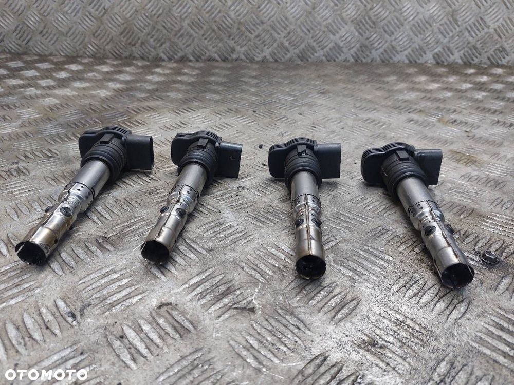 CEWKA ZAPŁONOWA KOMPLET AUDI A4 B6 1.8 T 0040102043 - 2
