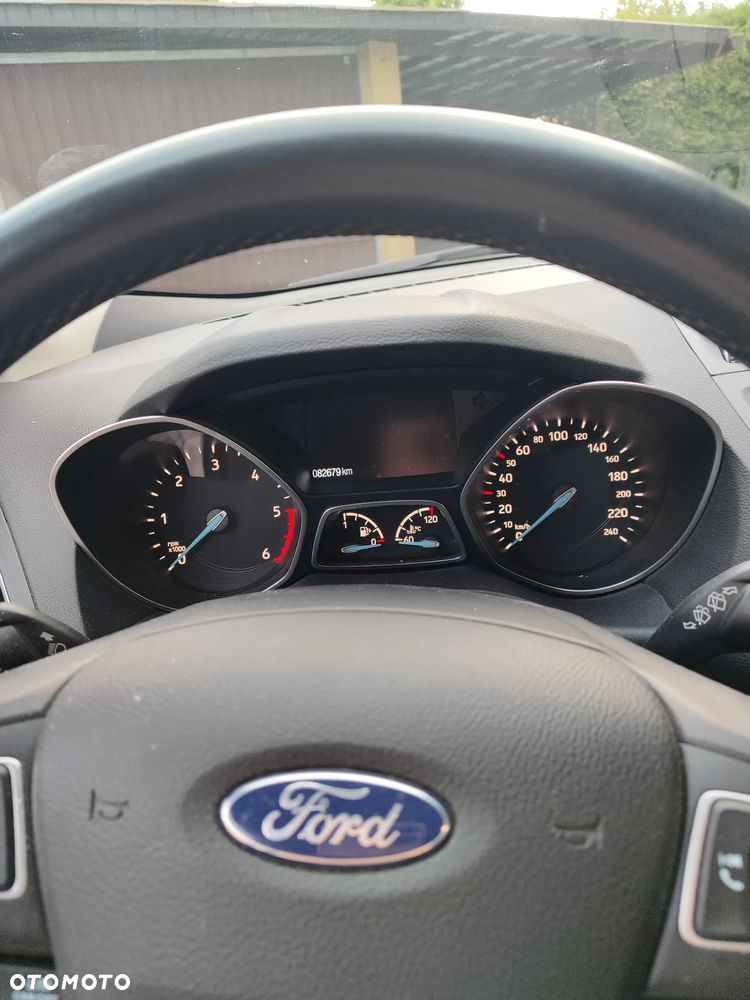 Ford Kuga 2.0 TDCi FWD Titanium - 18