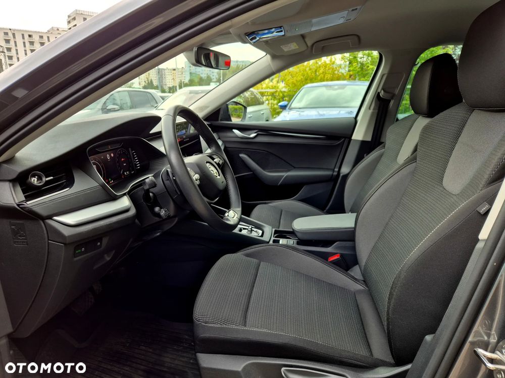 Skoda Octavia 1.5 TSI mHEV Selection DSG - 14