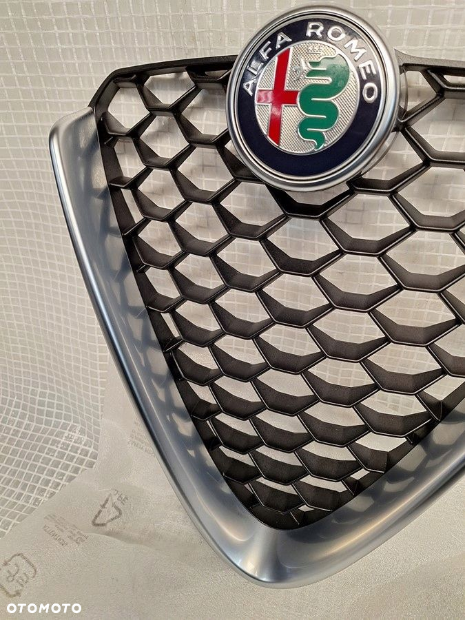 atrapa grill alfa romeo giulia 2016- chrom satyna orginal alfa nowy clasic - 4