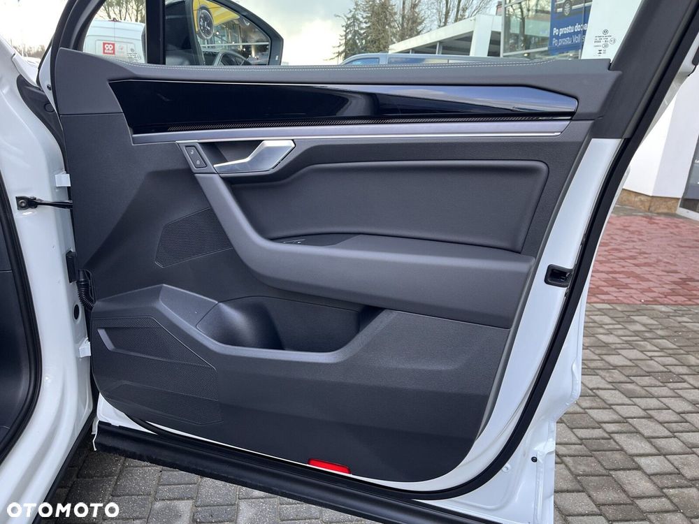 Volkswagen Touareg 3.0 V6 TDI 4Motion R-Line - 17