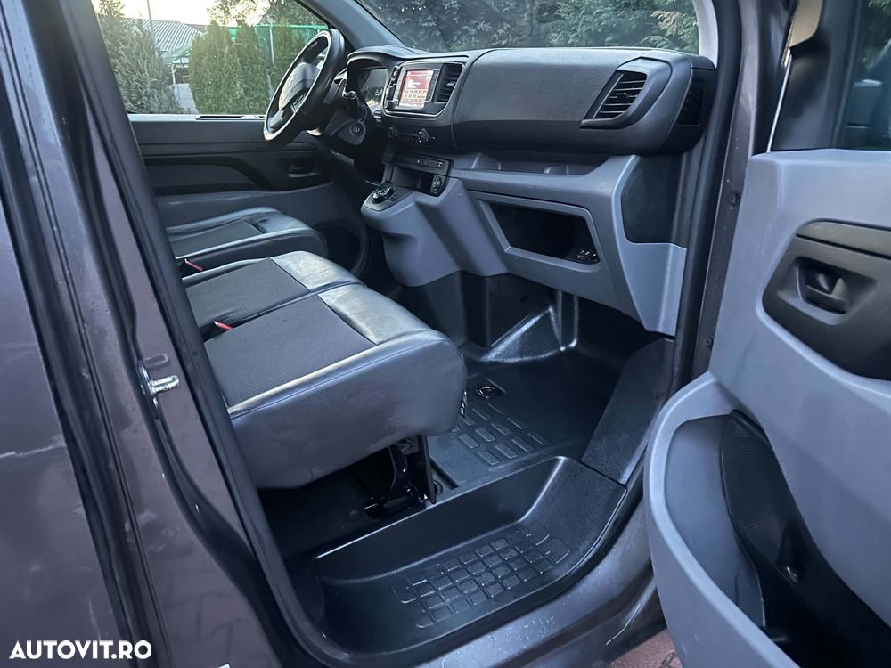 Peugeot Expert 2.0 L2 EHZ EAT8 - 8