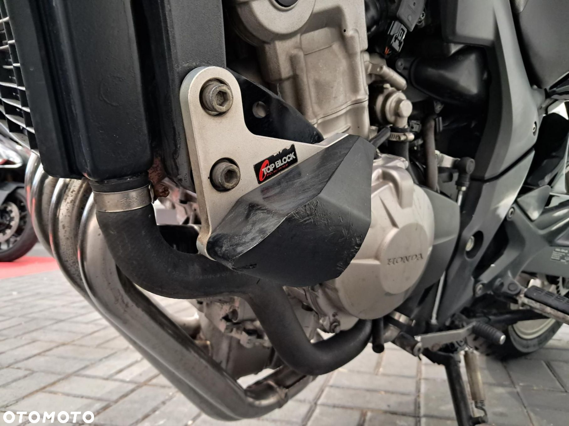 Honda CBF - 9