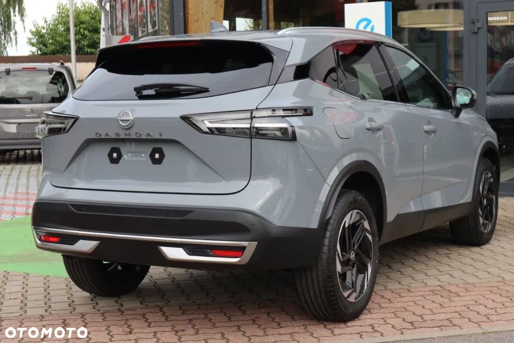 Nissan Qashqai 1.3 DIG-T MHEV N-Connecta Xtronic - 6