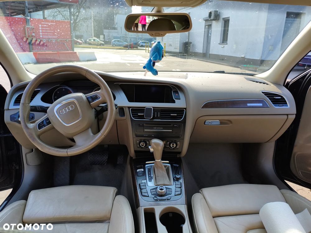 Audi A4 Allroad - 14