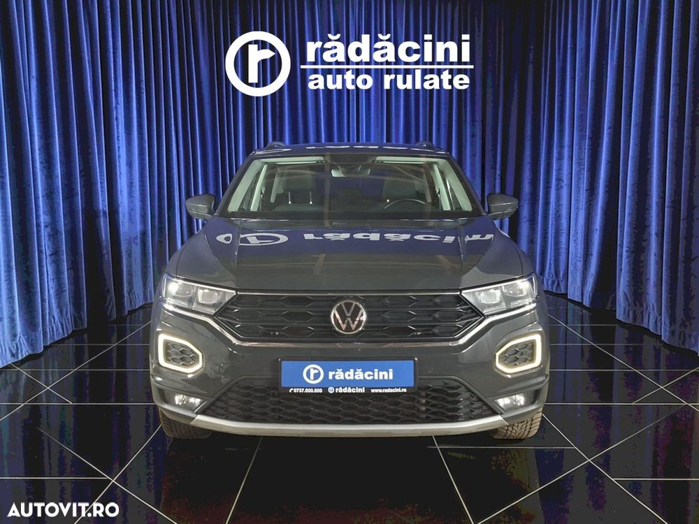 Volkswagen T-Roc - 3