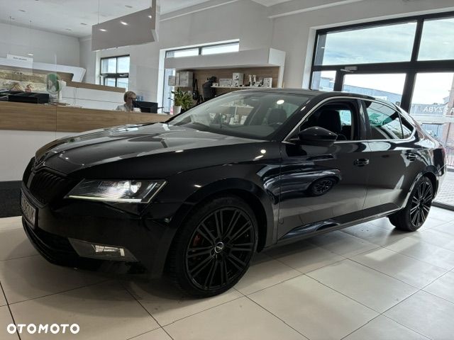 Skoda Superb 2.0 TDI DSG Ambition - 8