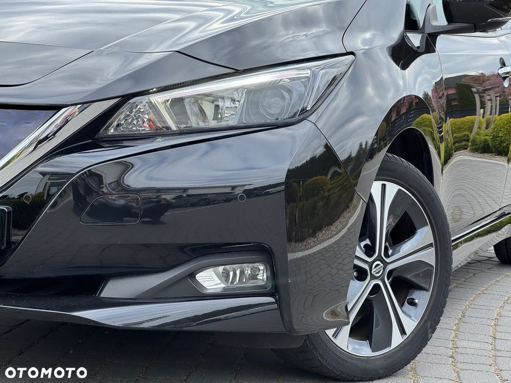 Nissan Leaf 40kWh Tekna - 28