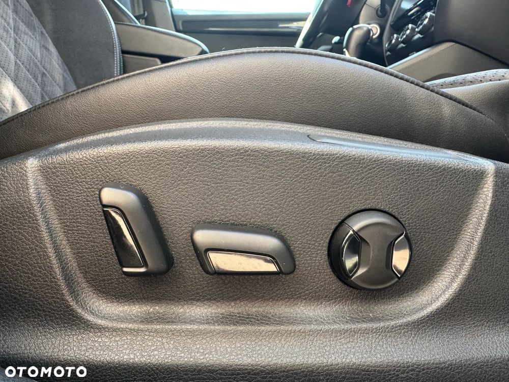 Skoda Octavia 2.0 TDI 4x4 DSG RS - 15