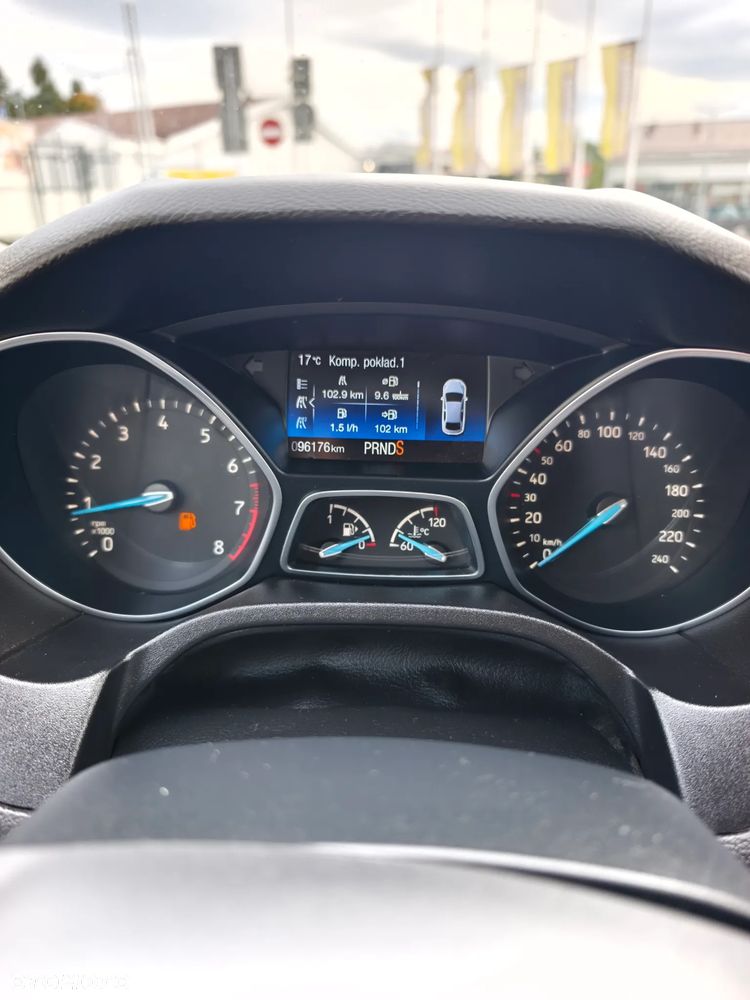 Ford Focus 1.0 EcoBoost STart-Stopp-System TITANIUM - 27