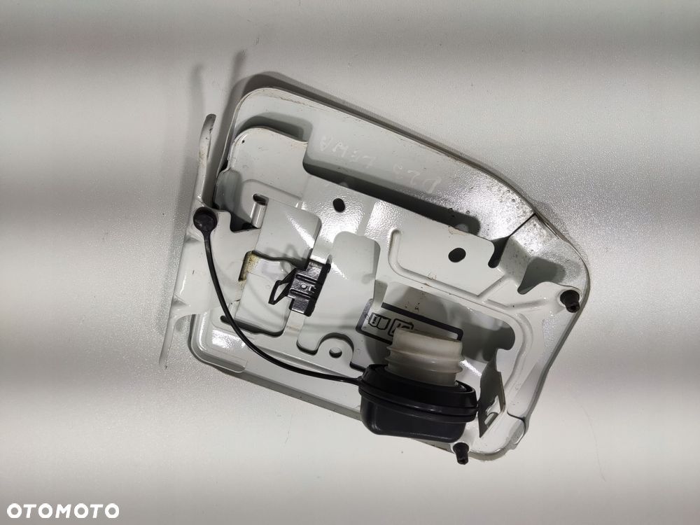 klapka wlewu paliwa wlew lewa nissan navara iv d23 np300 2015-2022 - 3