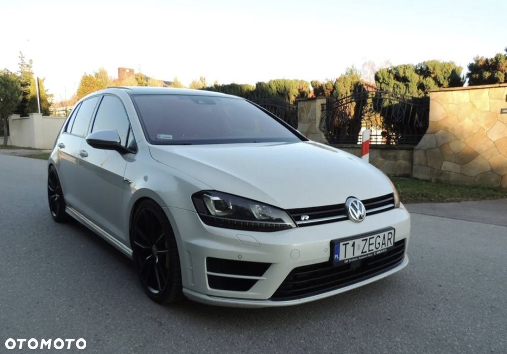 Volkswagen Golf - 3