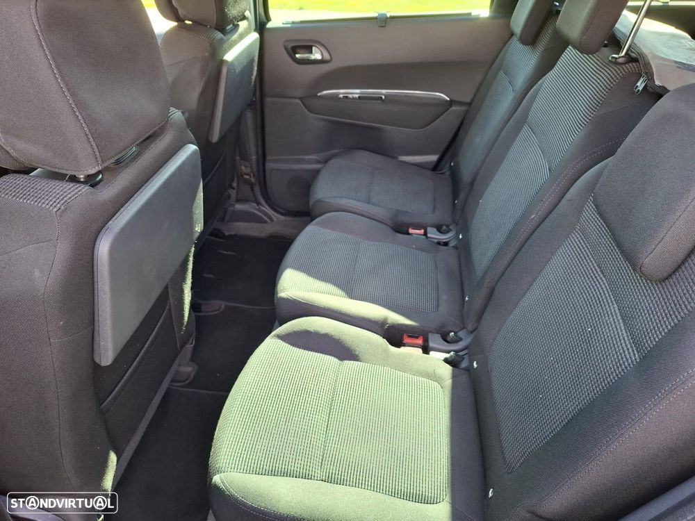 Peugeot 5008 1.6 HDi Tech-Motion CMP6 - 18