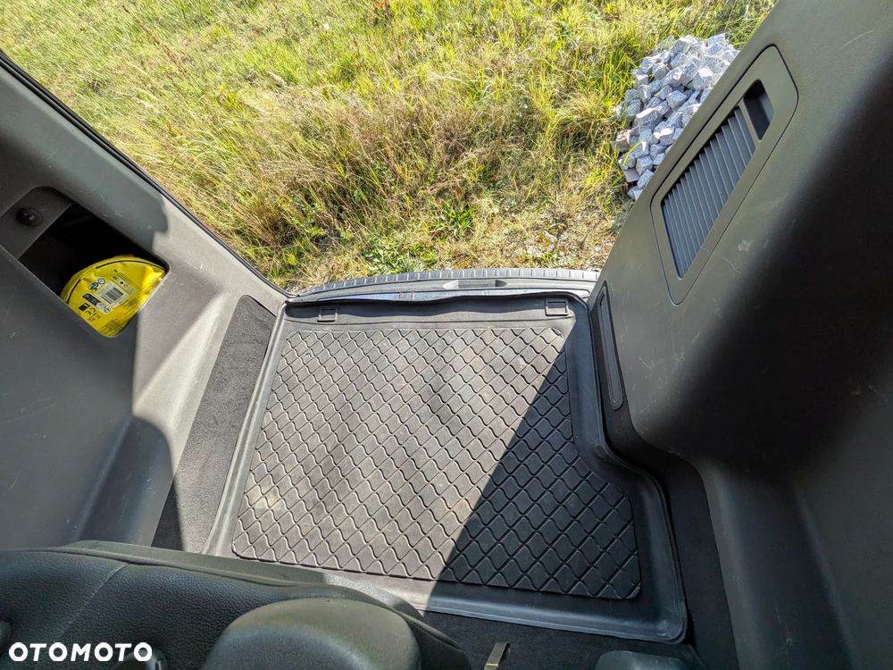 Ford Tourneo Custom 2.0 EcoBlue L2 Titanium SelectShift - 20