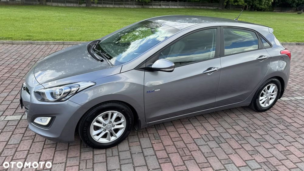 Hyundai i30 blue 1.6 GDI Passion - 5