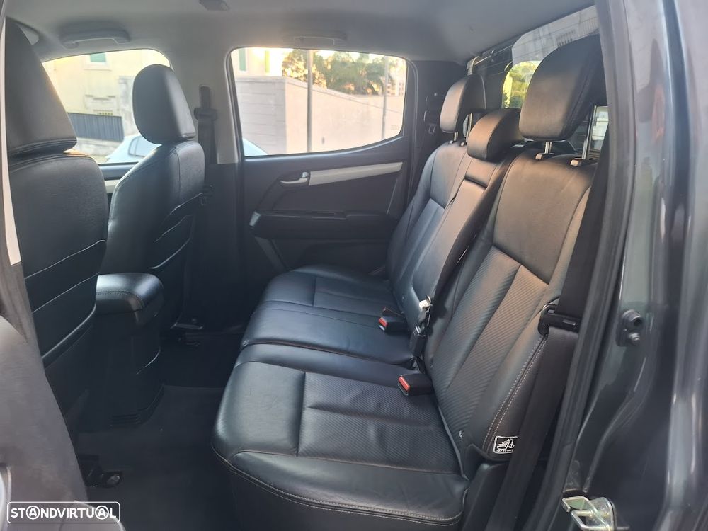 Isuzu D-Max 4x4 Cabine Dupla Auto Premium - 31