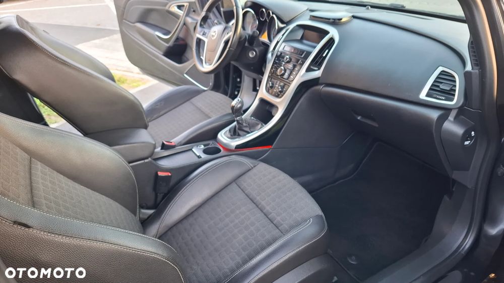 Opel Astra - 17
