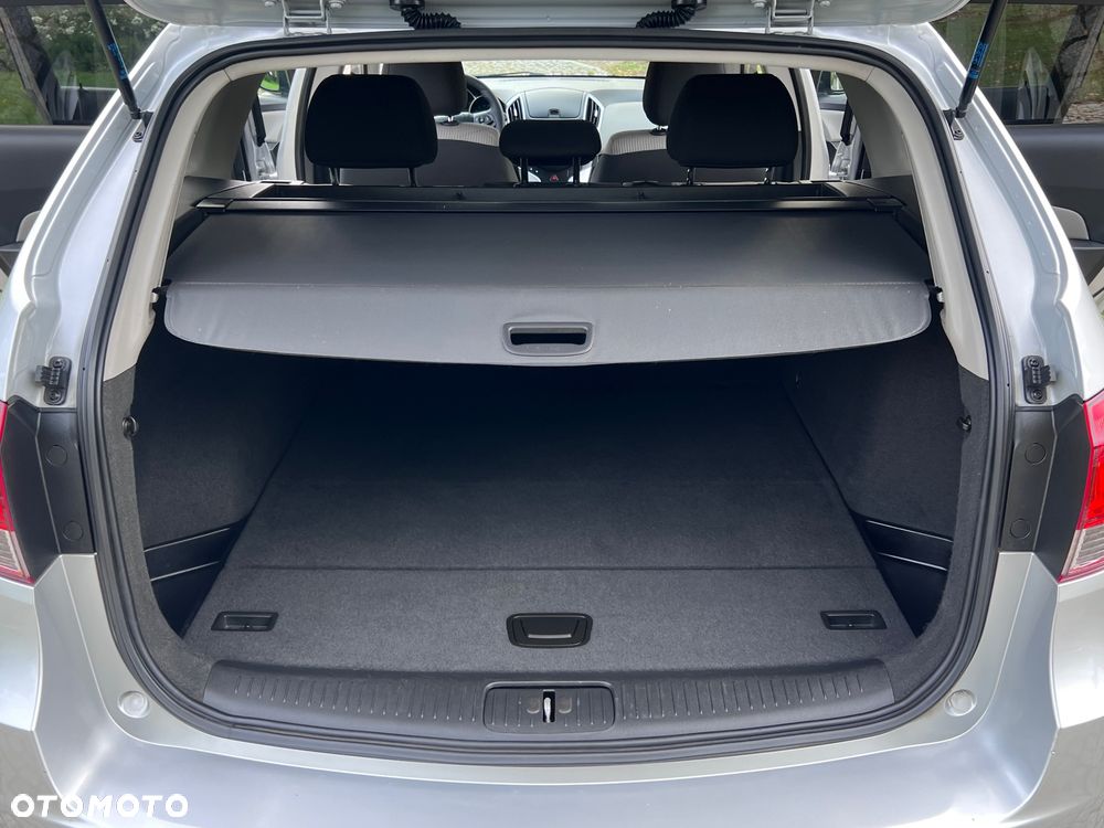 Chevrolet Cruze 1.6 LS - 12