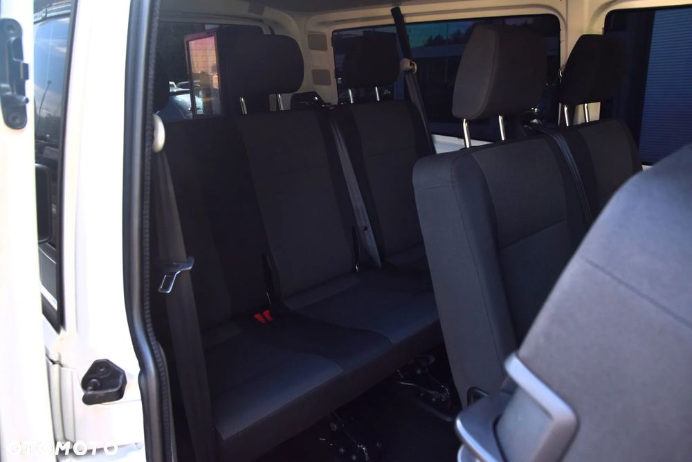 Volkswagen Transporter Lang EU5 - 7