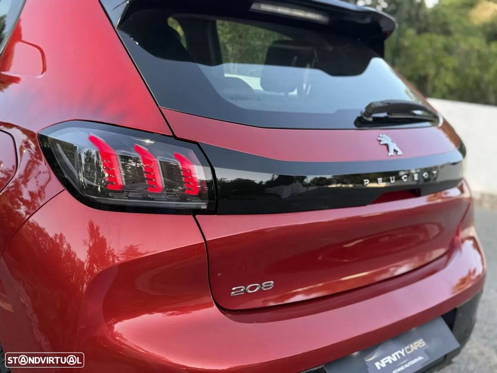 Peugeot 208 1.2 PureTech Allure EAT8 - 10