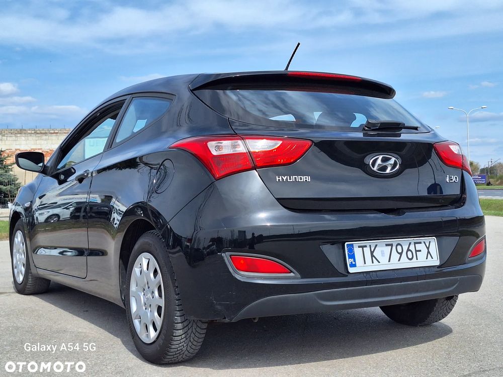 Hyundai i30 1.4 Classic - 8