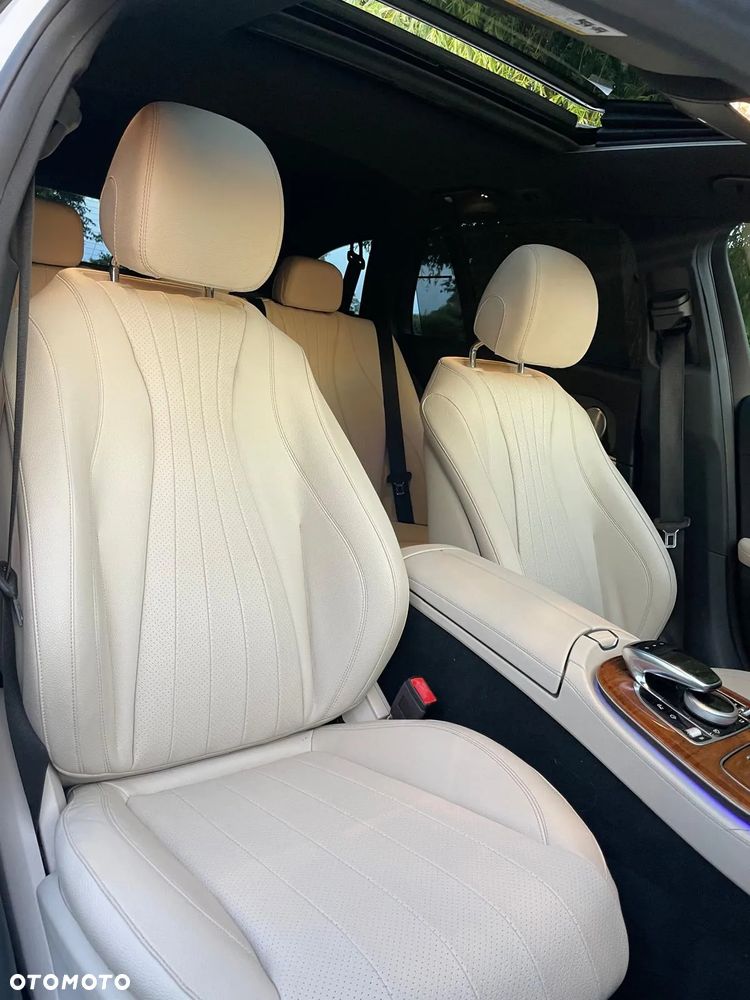 Mercedes-Benz Klasa E - 11