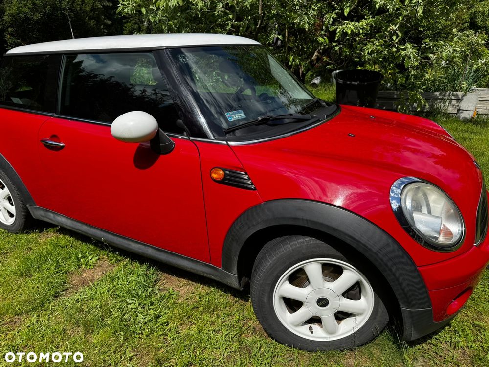 MINI ONE Standard - 5